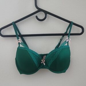 Victoria's Secret Dream Angels Uplift Demi Green Lace Bra With Pink Bows